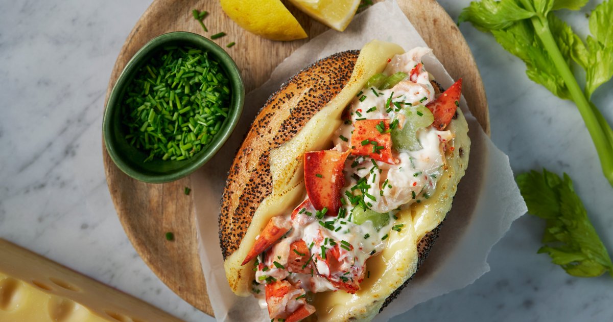 The Cheesy Lobster Roll Melt with Jarlsberg® - Jarlsberg