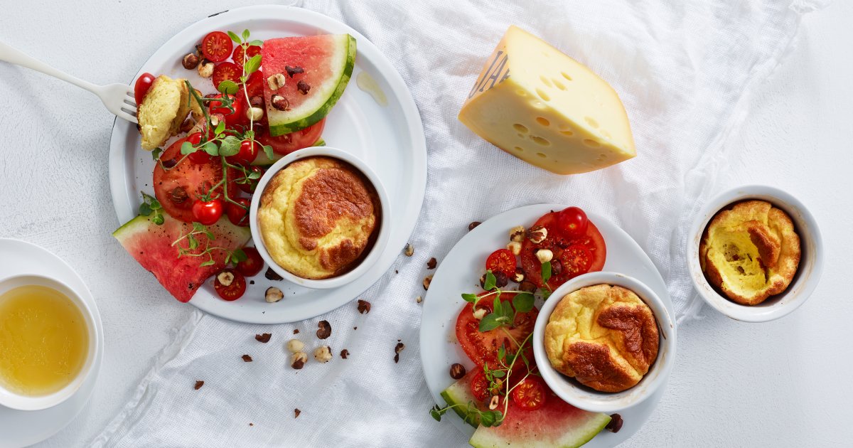 Jarlsberg® soufflé with watermelon salad - Jarlsberg