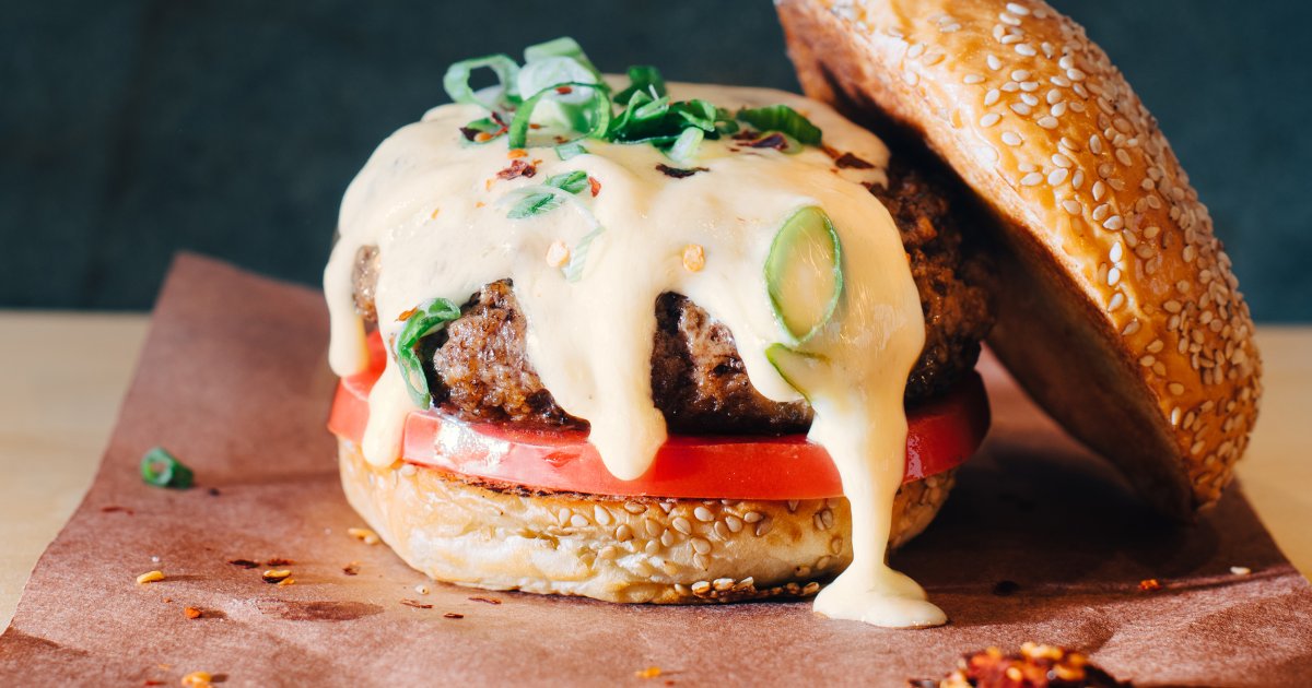 The Marvelous Meltdown Burger - Jarlsberg